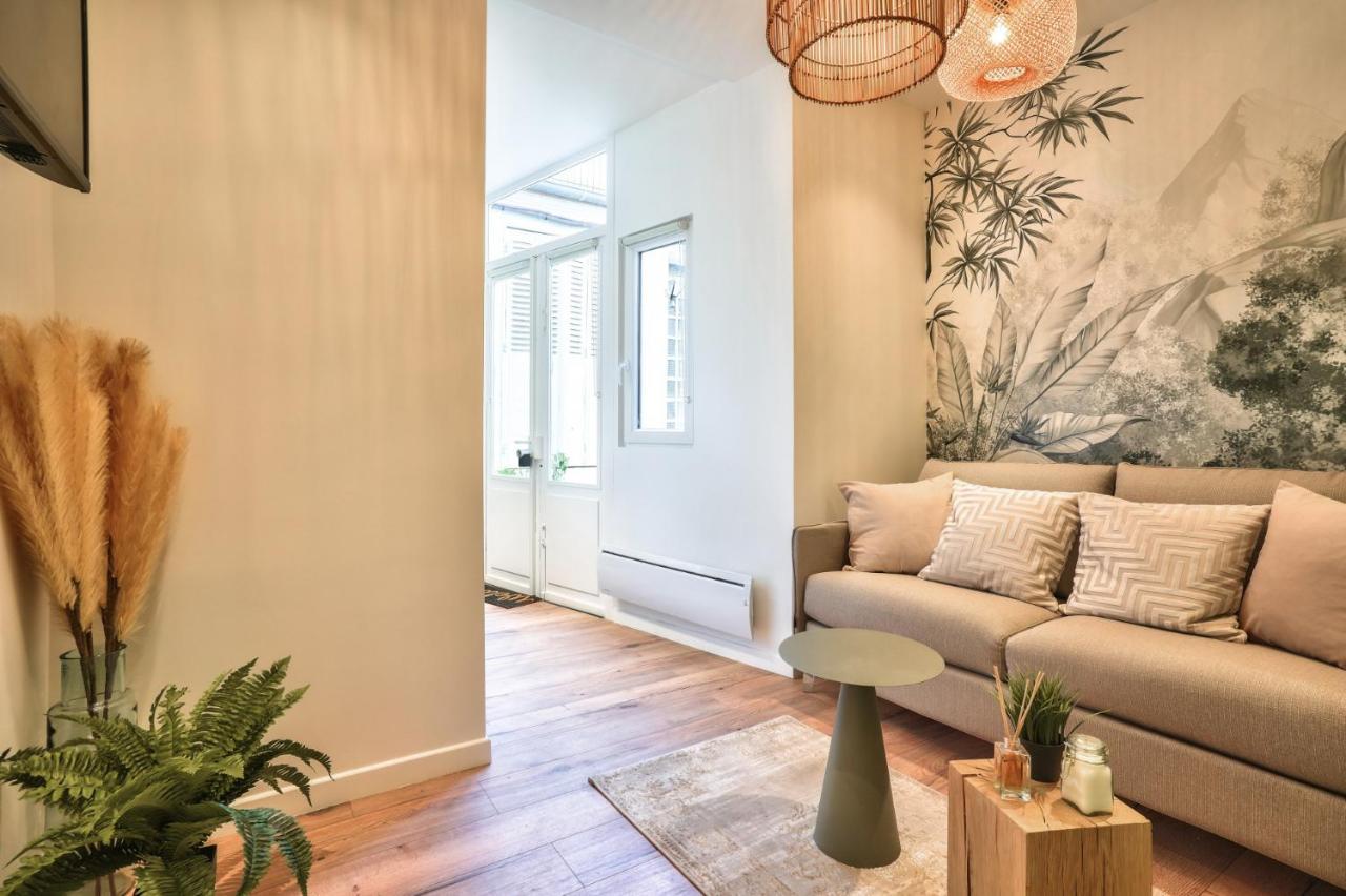 New Eiffel Tour ! Splendid Apartments In The Heart Of Париж Екстериор снимка