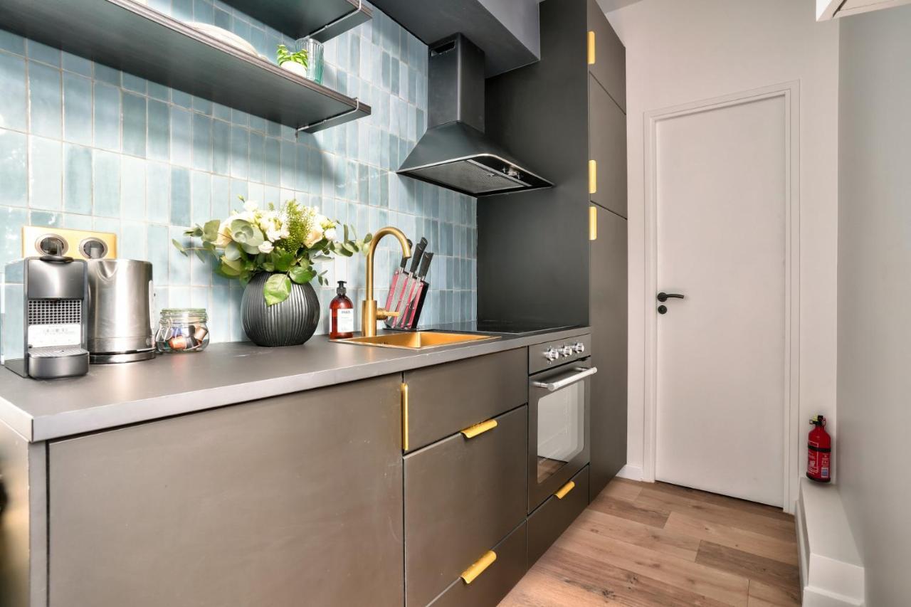 New Eiffel Tour ! Splendid Apartments In The Heart Of Париж Екстериор снимка
