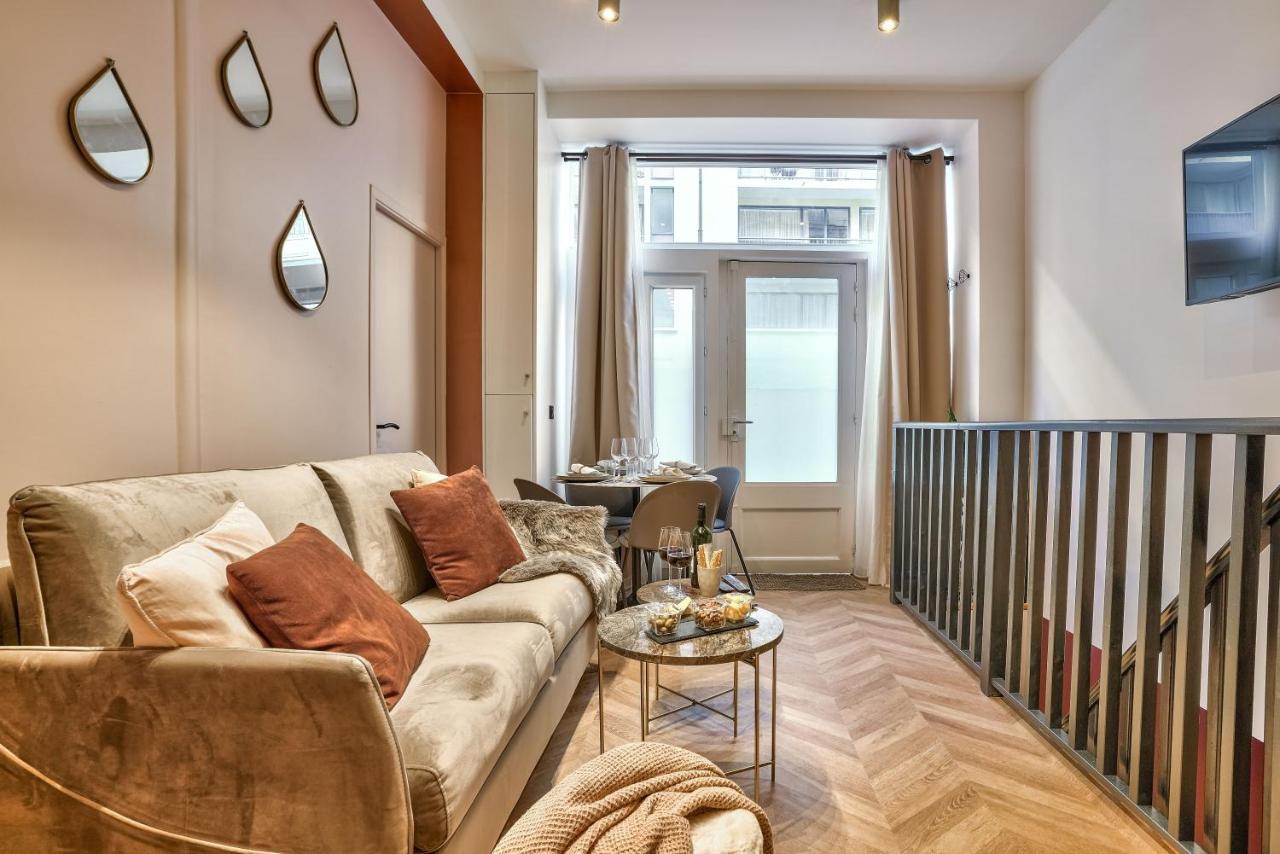 New Eiffel Tour ! Splendid Apartments In The Heart Of Париж Екстериор снимка
