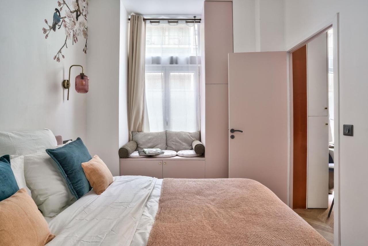 New Eiffel Tour ! Splendid Apartments In The Heart Of Париж Екстериор снимка