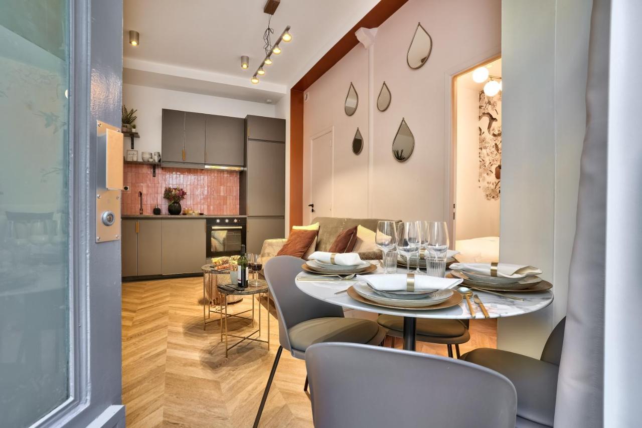 New Eiffel Tour ! Splendid Apartments In The Heart Of Париж Екстериор снимка